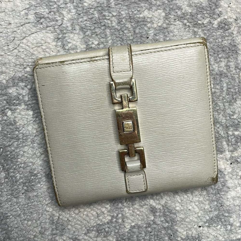 Gucci Leather Piston Lock Jackie Wallet Compact Ivory Gray